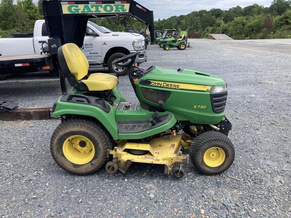 Image of John Deere X730 Image 1