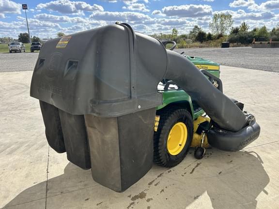 Image of John Deere X730 equipment image 4