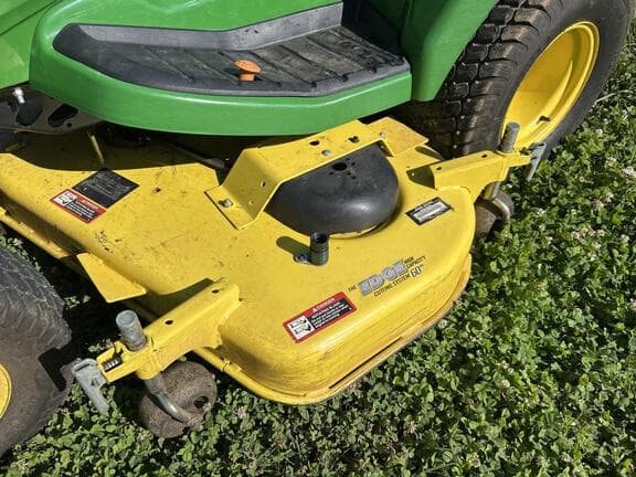 Image of John Deere X730 equipment image 2