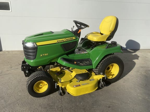Main image John Deere X730