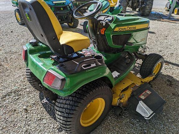 Image of John Deere X730 equipment image 3