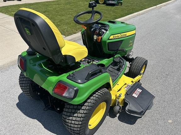 Image of John Deere X730 equipment image 4