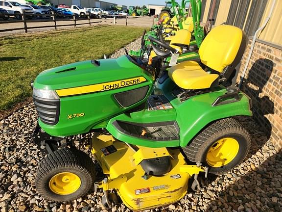 Image of John Deere X730 Primary image