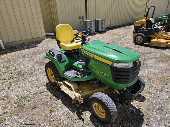 Image of John Deere X734 equipment image 1