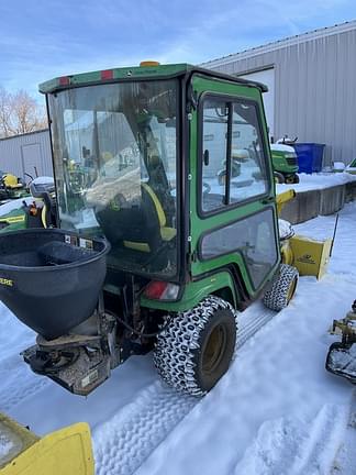 Image of John Deere X738 equipment image 4