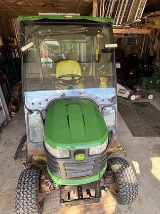 Image of John Deere X738 equipment image 1