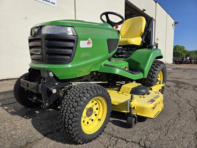 Image of John Deere X739 equipment image 1