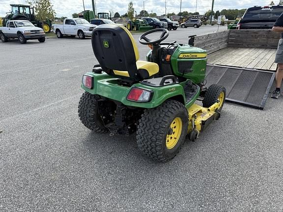 Image of John Deere X739 equipment image 4