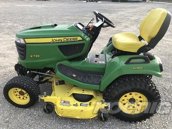 Image of John Deere X739 Primary image