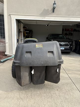 Image of John Deere X739 equipment image 3