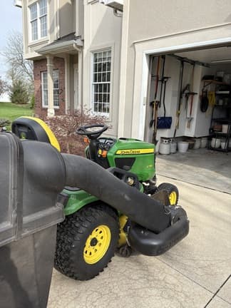Image of John Deere X739 equipment image 4