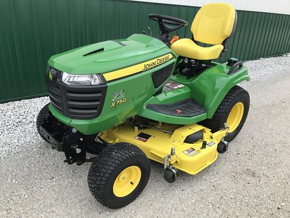 Image of John Deere X750 Primary image