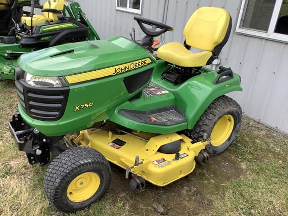 Image of John Deere X750 Primary image