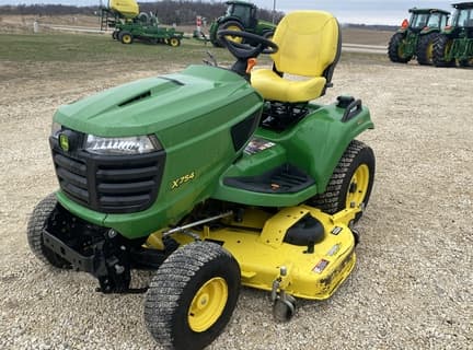 Image of John Deere X754 Primary image