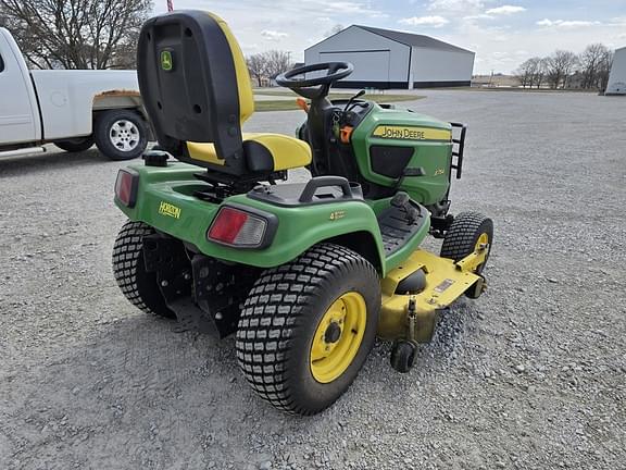 Image of John Deere X754 equipment image 4