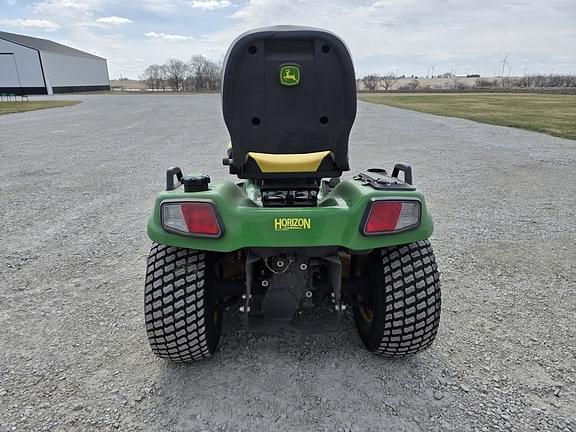 Image of John Deere X754 equipment image 3