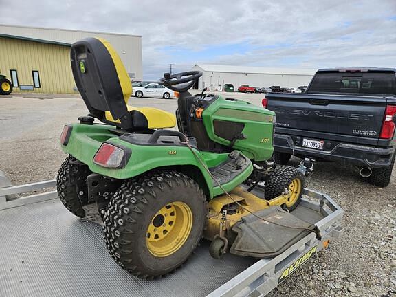 Image of John Deere X758 equipment image 3