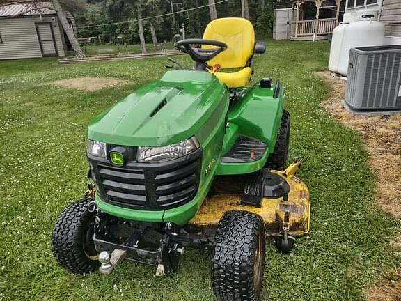 Image of John Deere X758 Primary image