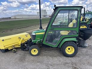 Main image John Deere X758 1