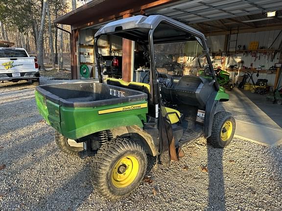 Image of John Deere XUV 550 equipment image 3