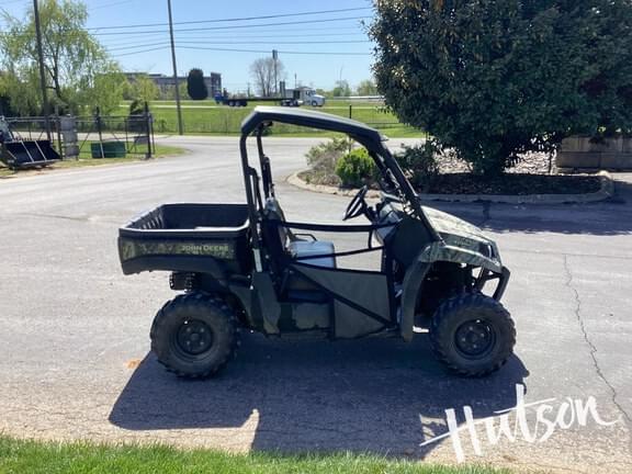 Image of John Deere XUV 550 equipment image 3