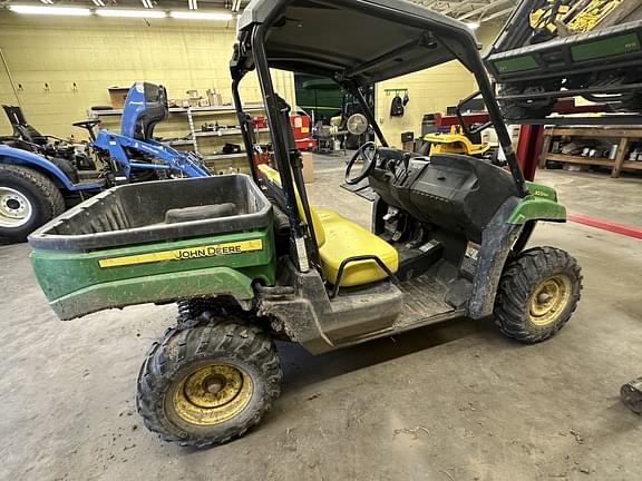 Image of John Deere XUV 550 equipment image 4