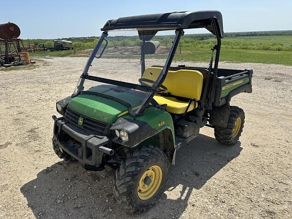 Image of John Deere XUV 625i equipment image 2