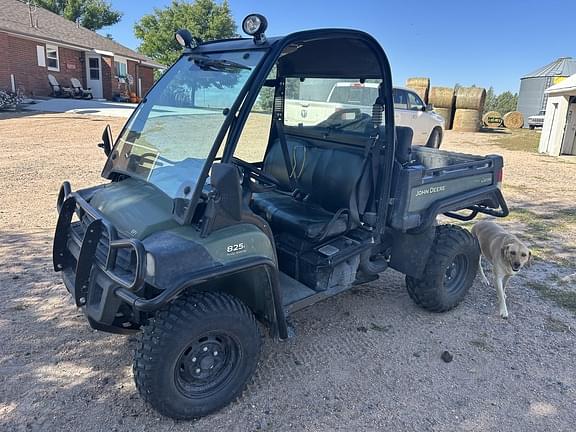 Image of John Deere Gator XUV 825i equipment image 2