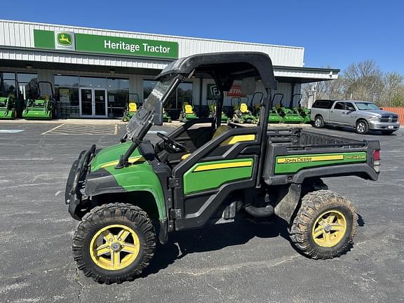 Image of John Deere Gator XUV 825i equipment image 1