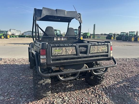 Image of John Deere Gator XUV 825i equipment image 3