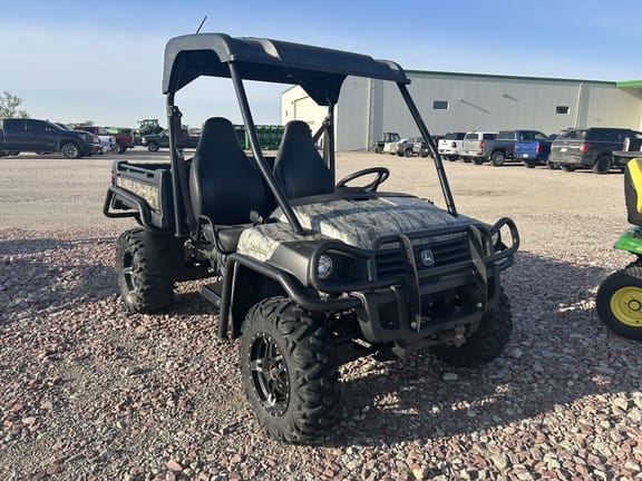 Main image John Deere Gator XUV 825i