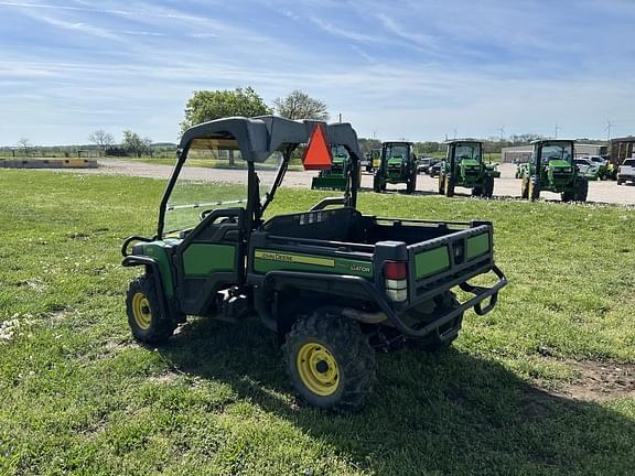 Image of John Deere Gator XUV 825i equipment image 3