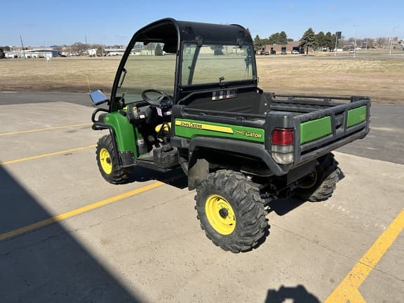 Image of John Deere Gator XUV 825i equipment image 3