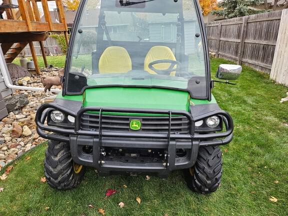Image of John Deere Gator XUV 825i equipment image 2