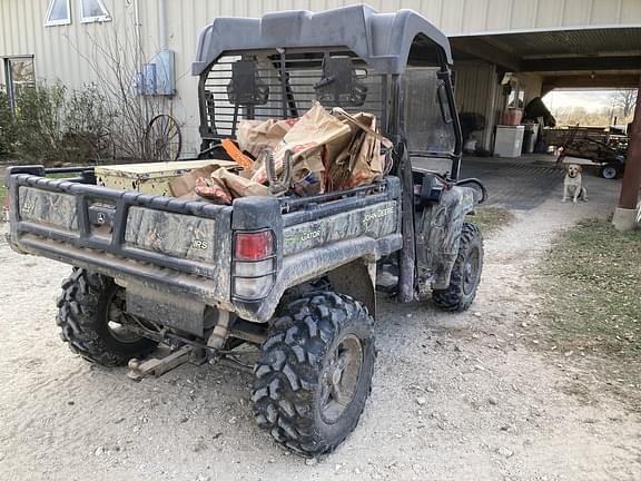 Image of John Deere Gator XUV 825i equipment image 4