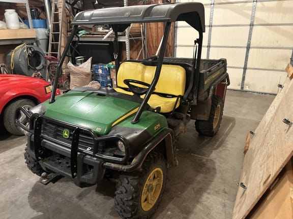 2015 John Deere Gator XUV 825i Equipment Image0