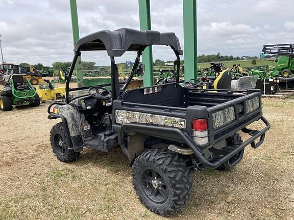 Image of John Deere Gator XUV 825i equipment image 4