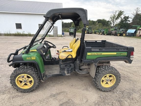 Main image John Deere Gator XUV 825i