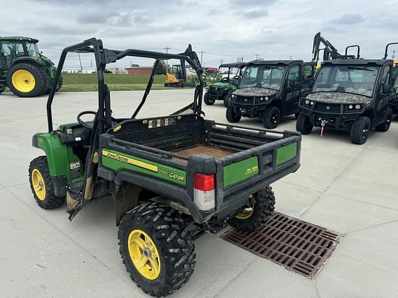 Image of John Deere Gator XUV 825i equipment image 3