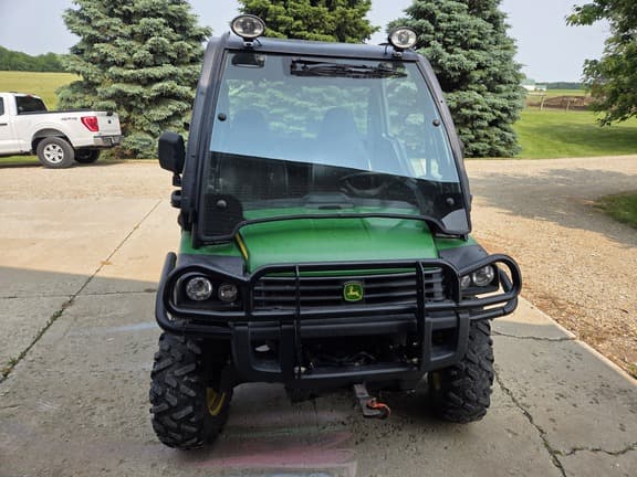 Image of John Deere Gator XUV 825i equipment image 1