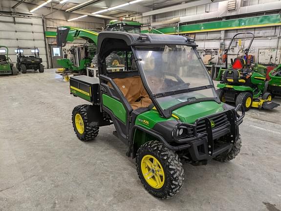 Image of John Deere Gator XUV 825i equipment image 4