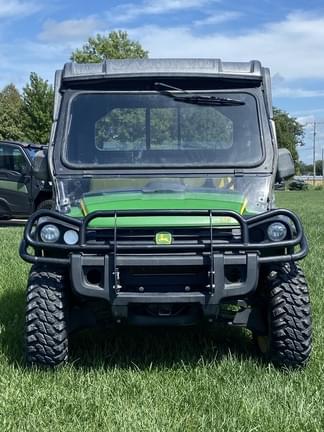 Image of John Deere Gator XUV 825i equipment image 2