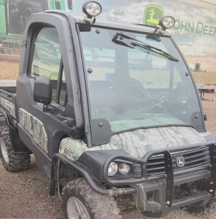 Image of John Deere Gator XUV 825i Primary image