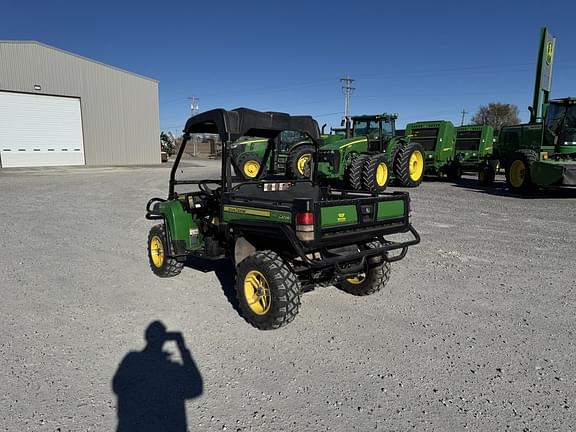 Image of John Deere Gator XUV 825i equipment image 2