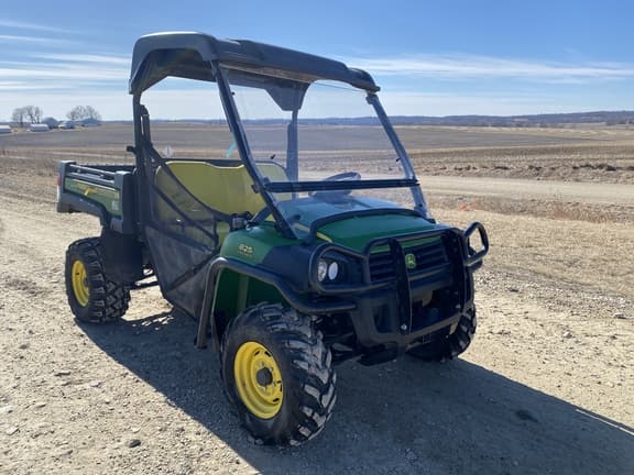 Image of John Deere Gator XUV 825i equipment image 2