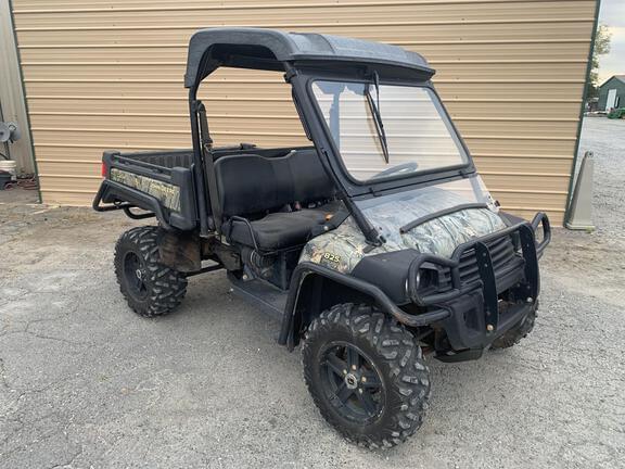 Image of John Deere Gator XUV 825i Primary image
