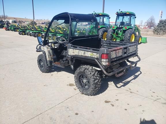 Image of John Deere Gator XUV 825i equipment image 4
