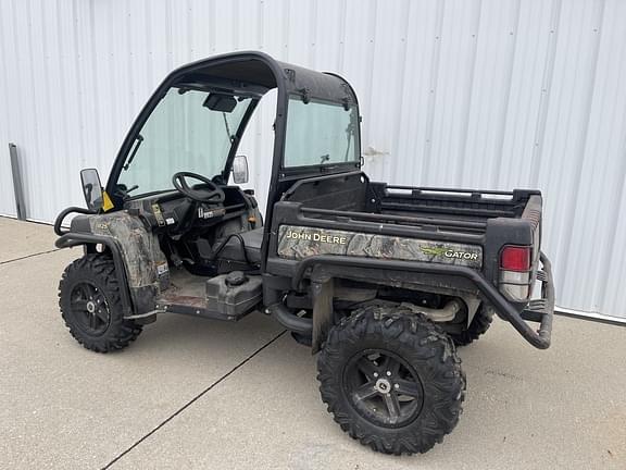 Image of John Deere Gator XUV 825i equipment image 4