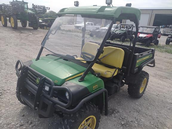 Image of John Deere Gator XUV 825i equipment image 4