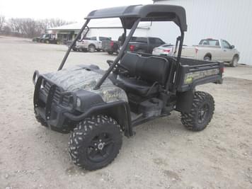 Main image John Deere Gator XUV 825i